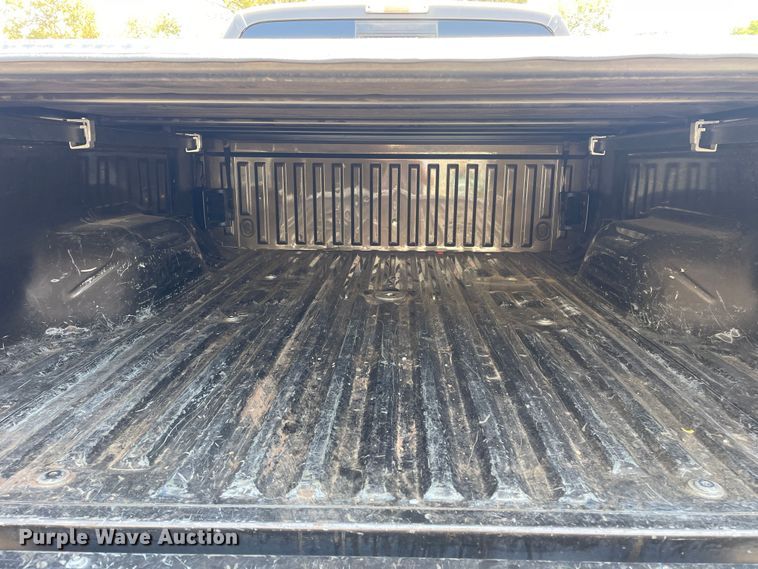 image for item DN4729 2016 Ford F250 Super Duty  Crew Cab pickup truck