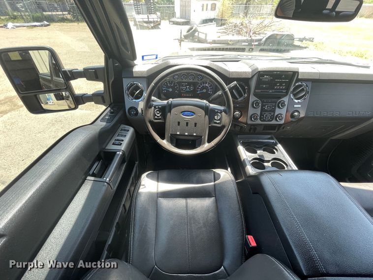 image for item DN4729 2016 Ford F250 Super Duty  Crew Cab pickup truck