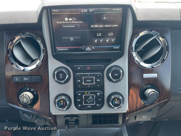 image for item DN4729 2016 Ford F250 Super Duty  Crew Cab pickup truck