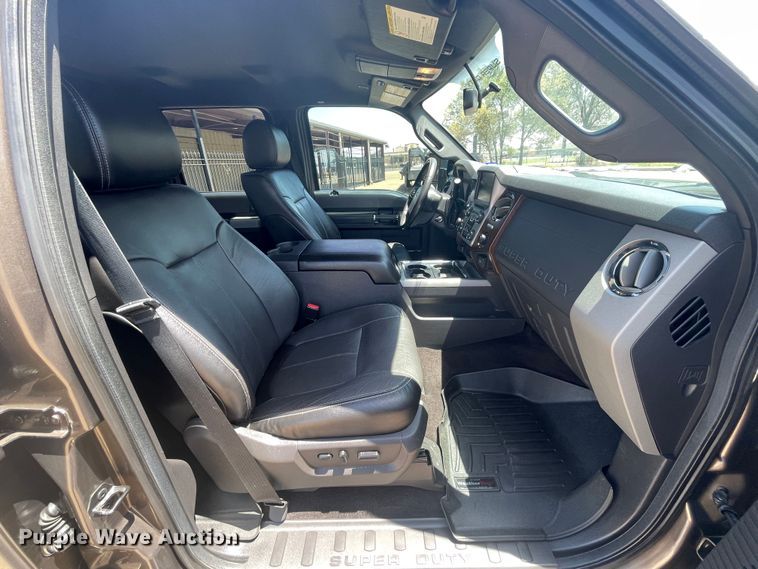 image for item DN4729 2016 Ford F250 Super Duty  Crew Cab pickup truck