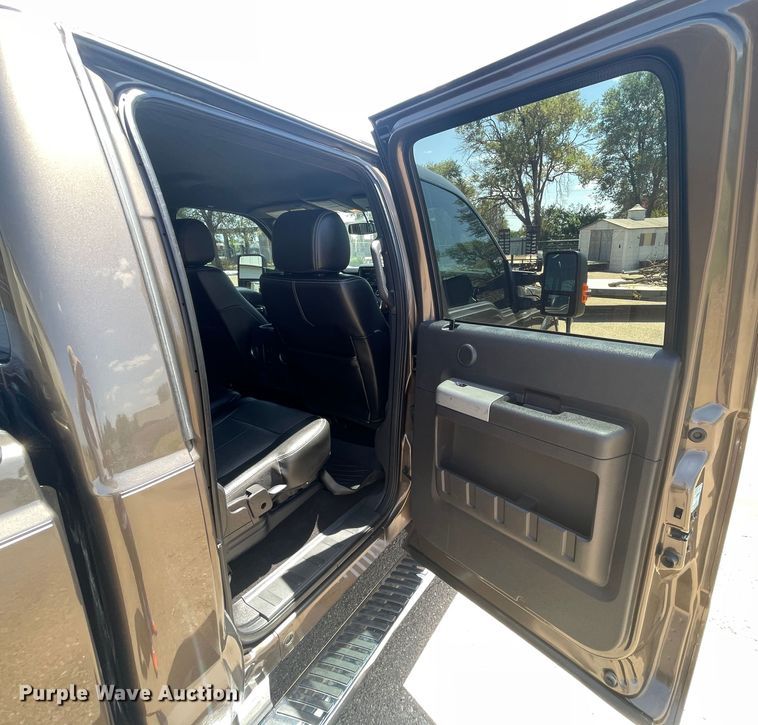 image for item DN4729 2016 Ford F250 Super Duty  Crew Cab pickup truck