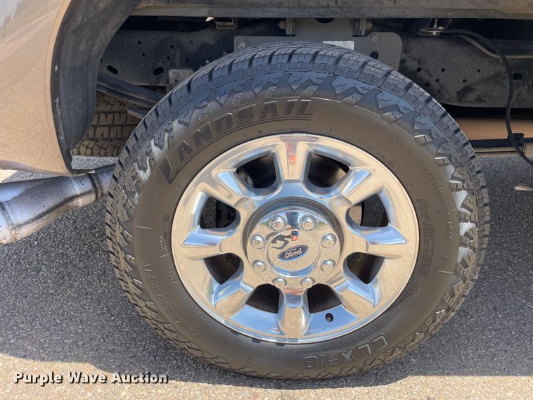 image for item DN4729 2016 Ford F250 Super Duty  Crew Cab pickup truck