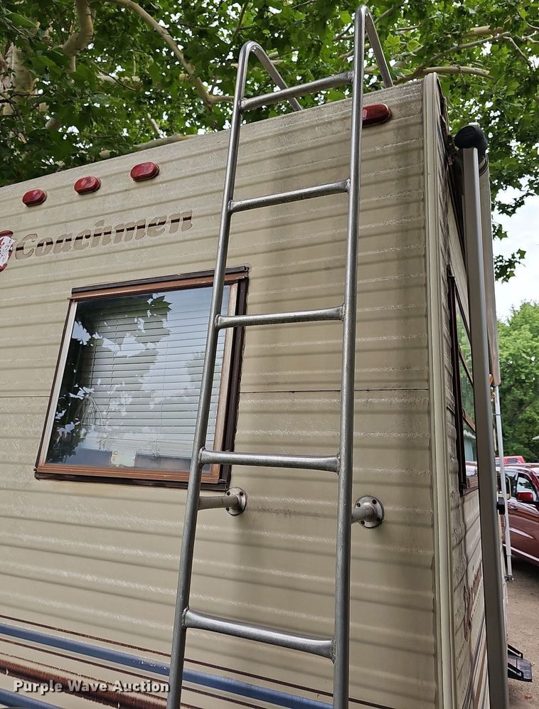 image for item DN8588 1987 Coachmen Crusader  RV