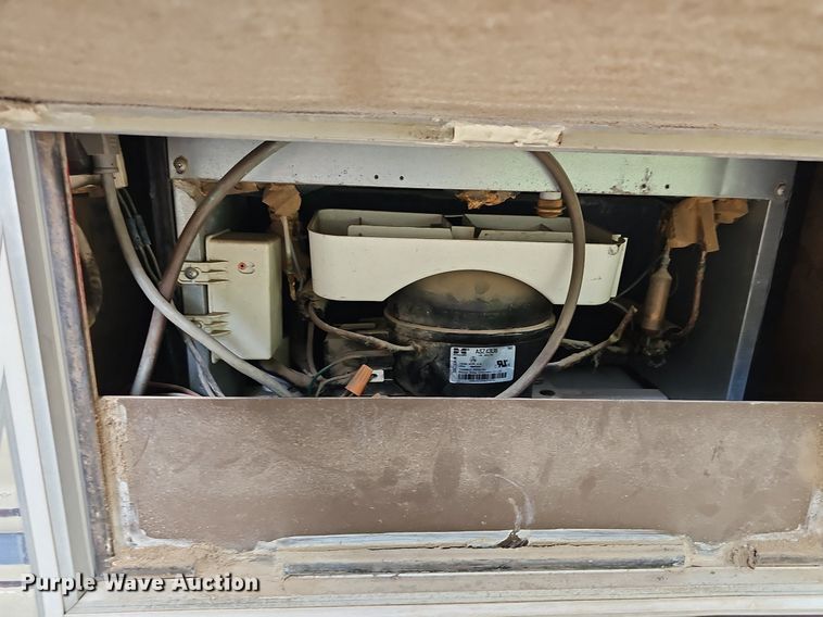 image for item DN8588 1987 Coachmen Crusader  RV