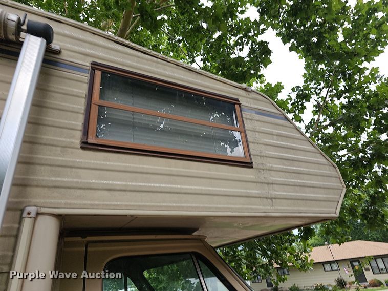 image for item DN8588 1987 Coachmen Crusader  RV