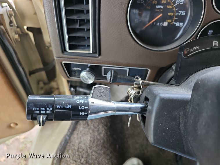 image for item DN8588 1987 Coachmen Crusader  RV