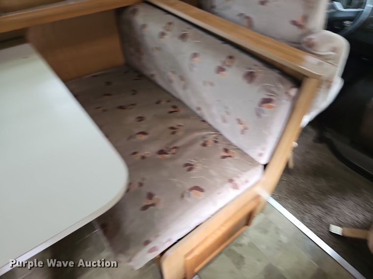 image for item DN8588 1987 Coachmen Crusader  RV