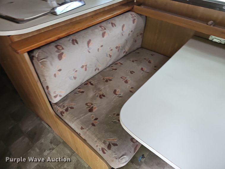 image for item DN8588 1987 Coachmen Crusader  RV