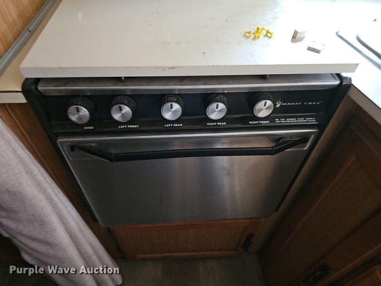 image for item DN8588 1987 Coachmen Crusader  RV