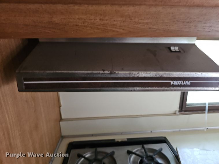 image for item DN8588 1987 Coachmen Crusader  RV