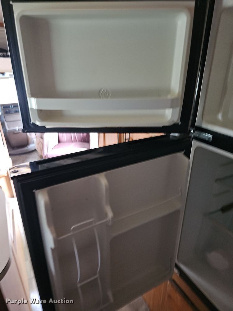 image for item DN8588 1987 Coachmen Crusader  RV