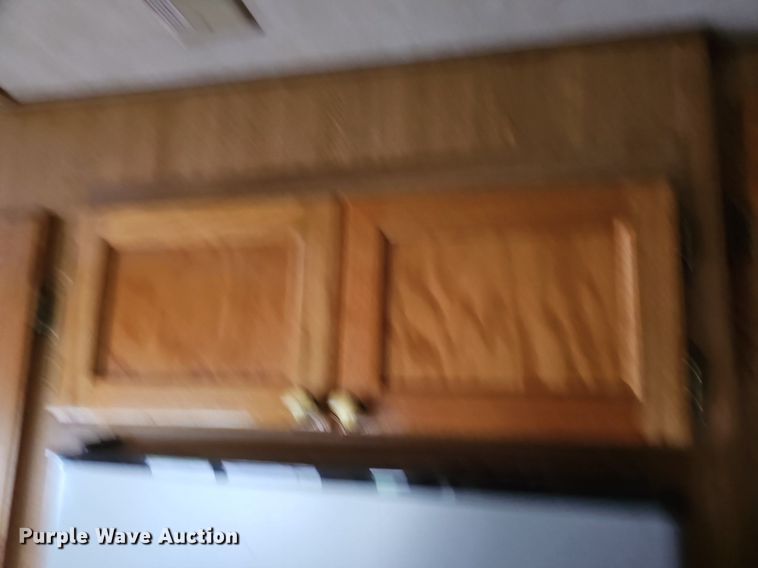 image for item DN8588 1987 Coachmen Crusader  RV