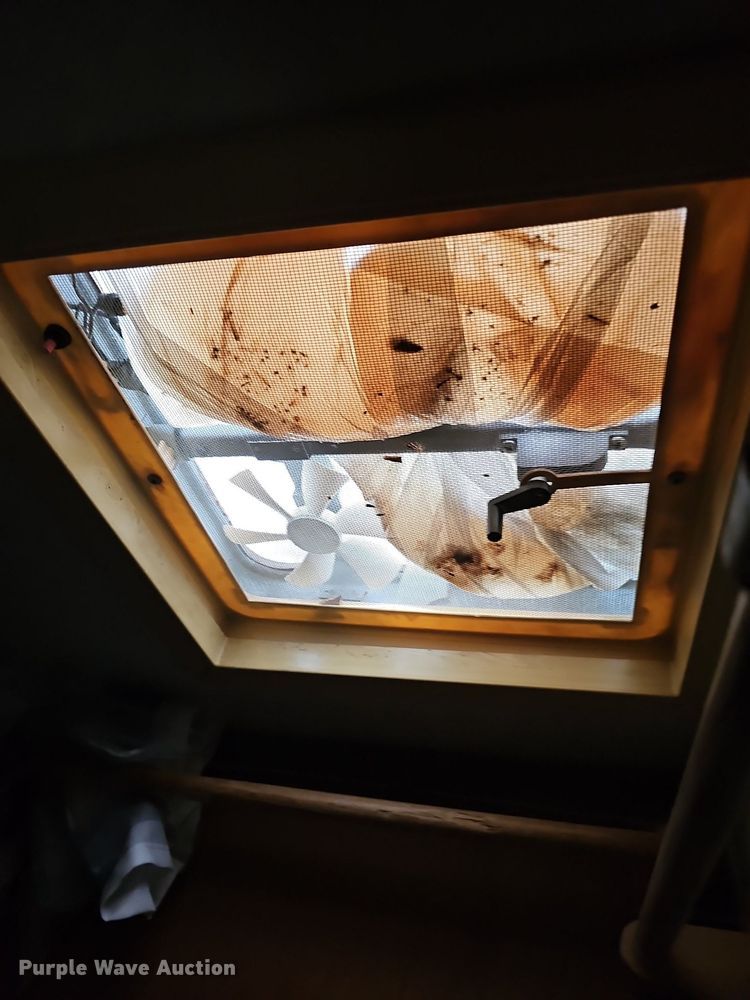 image for item DN8588 1987 Coachmen Crusader  RV