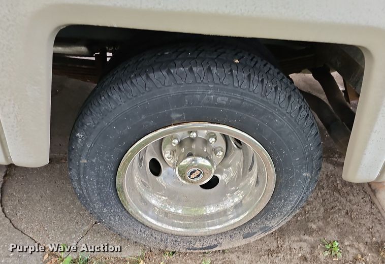 image for item DN8588 1987 Coachmen Crusader  RV