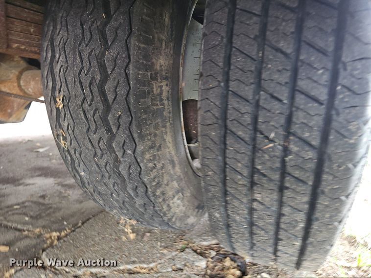 image for item DN8588 1987 Coachmen Crusader  RV