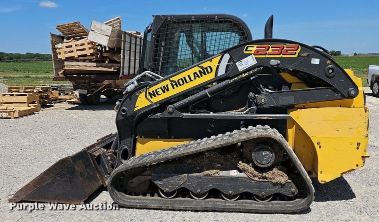 image for item DN8605 2017 New Holland C232  tracked skid steer loader