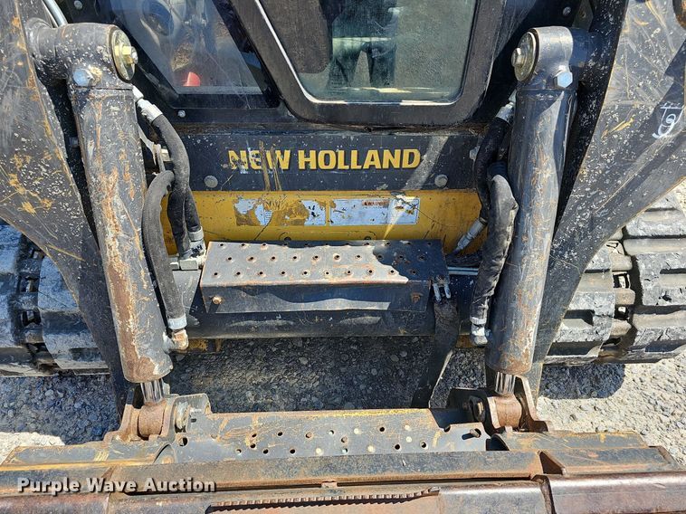 image for item DN8605 2017 New Holland C232  tracked skid steer loader