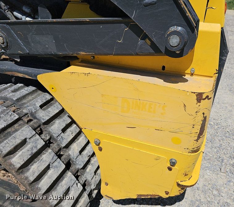 image for item DN8605 2017 New Holland C232  tracked skid steer loader