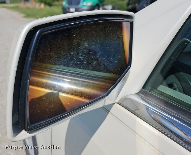 image for item DN8606 2006 Cadillac SRX  SUV