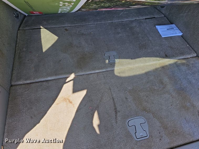 image for item DN8606 2006 Cadillac SRX  SUV