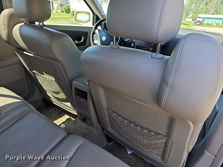 image for item DN8606 2006 Cadillac SRX  SUV