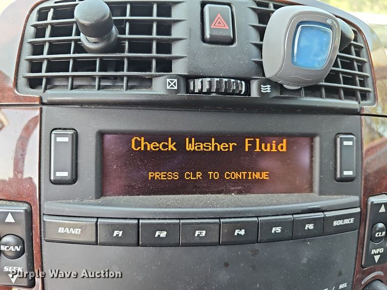 image for item DN8606 2006 Cadillac SRX  SUV