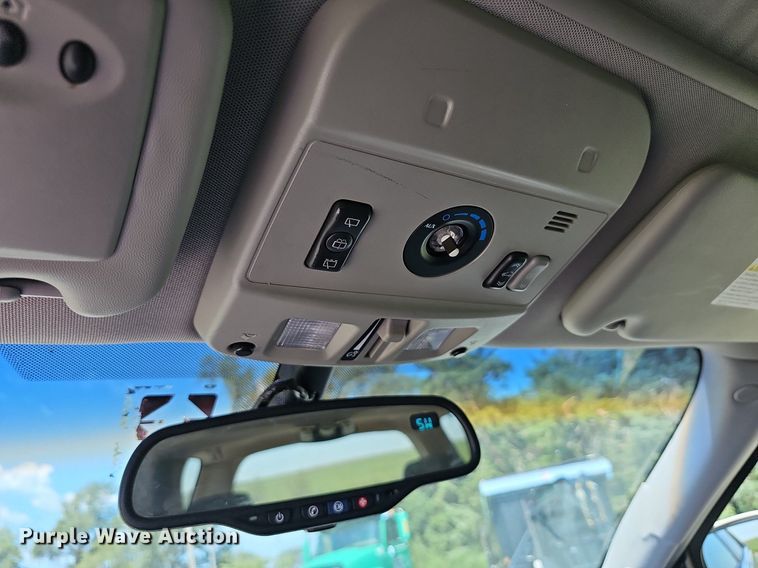 image for item DN8606 2006 Cadillac SRX  SUV