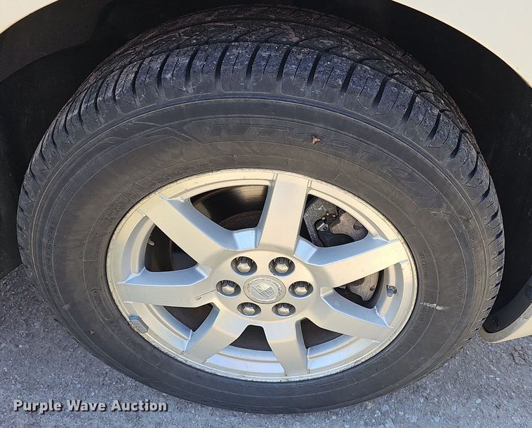 image for item DN8606 2006 Cadillac SRX  SUV