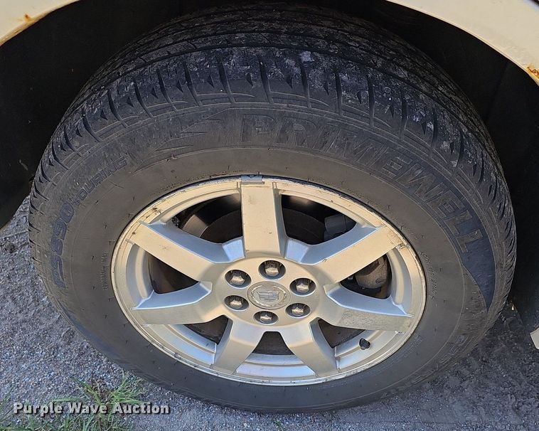 image for item DN8606 2006 Cadillac SRX  SUV