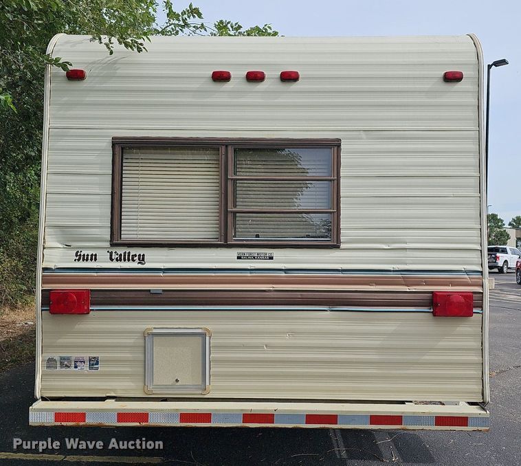 image for item DN8621 1990 Companion Sun Valley 239  camper