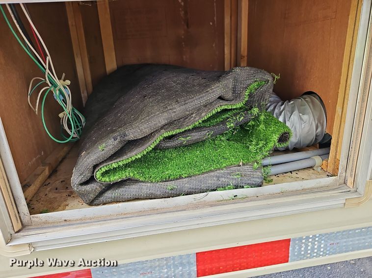 image for item DN8621 1990 Companion Sun Valley 239  camper