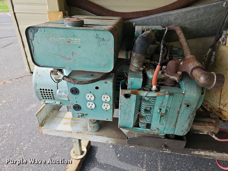 image for item DN8621 1990 Companion Sun Valley 239  camper