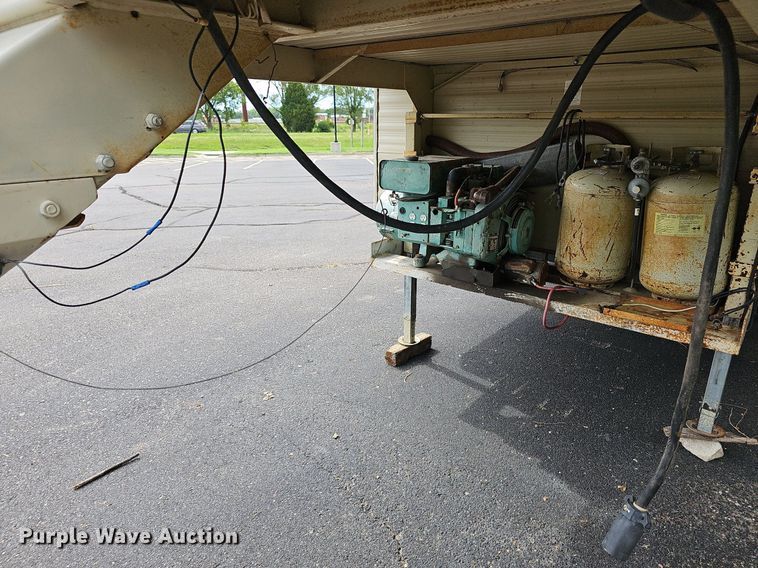 image for item DN8621 1990 Companion Sun Valley 239  camper