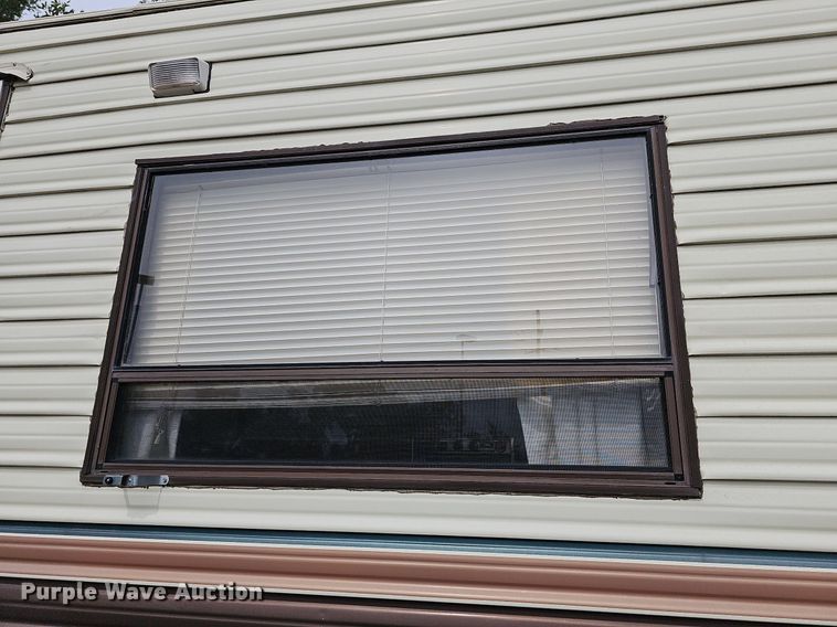 image for item DN8621 1990 Companion Sun Valley 239  camper