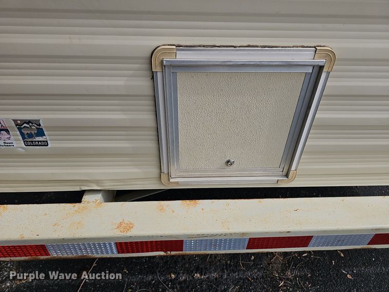 image for item DN8621 1990 Companion Sun Valley 239  camper