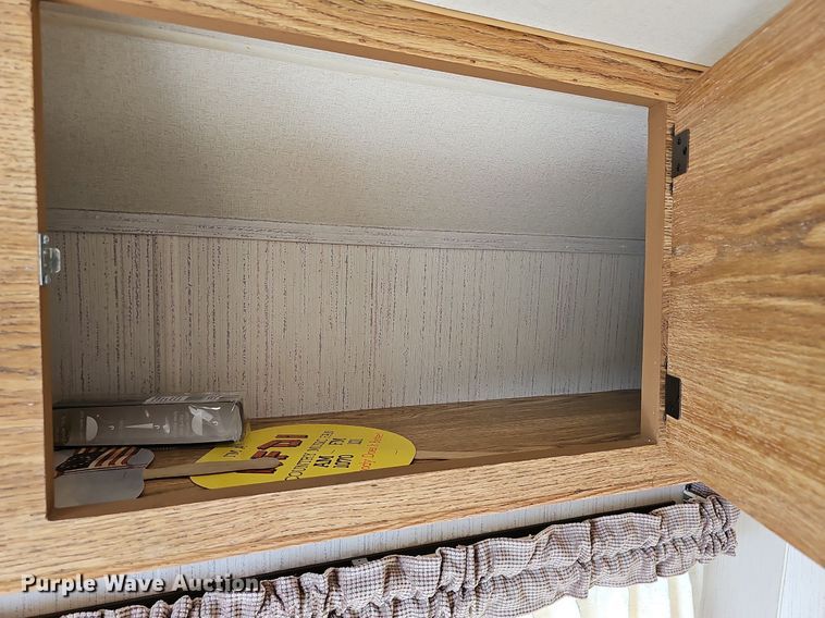 image for item DN8621 1990 Companion Sun Valley 239  camper