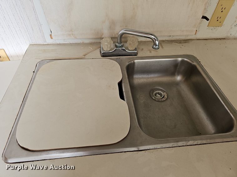 image for item DN8621 1990 Companion Sun Valley 239  camper