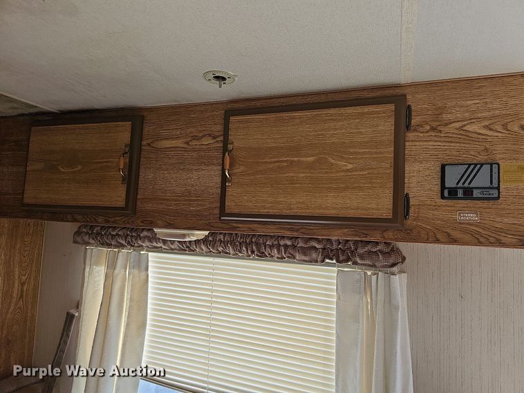 image for item DN8621 1990 Companion Sun Valley 239  camper