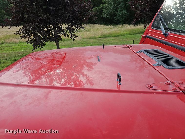 image for item DN8624 1995 Jeep Wrangler  SUV