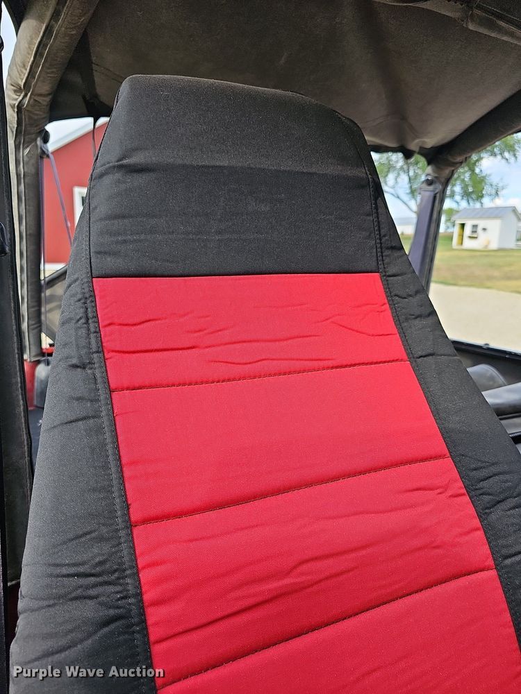 image for item DN8624 1995 Jeep Wrangler  SUV