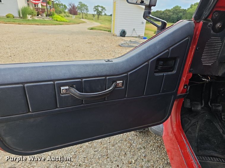 image for item DN8624 1995 Jeep Wrangler  SUV