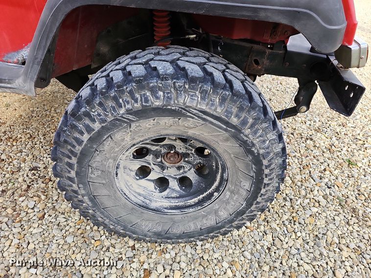 image for item DN8624 1995 Jeep Wrangler  SUV