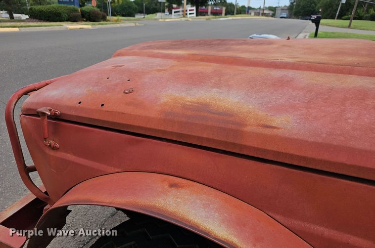 image for item DN8626 1968 Jeep Kaiser  pickup truck