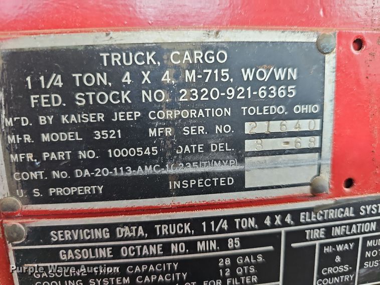 image for item DN8626 1968 Jeep Kaiser  pickup truck