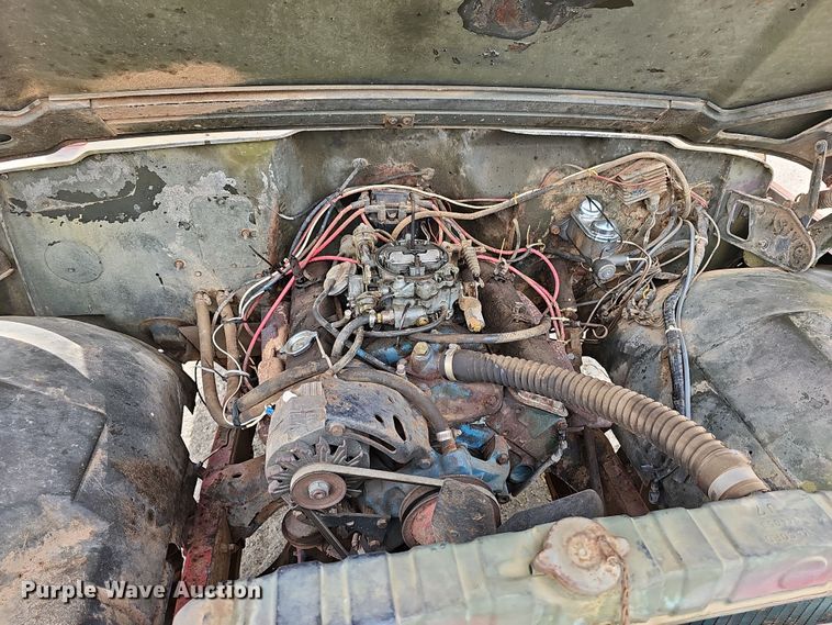 image for item DN8626 1968 Jeep Kaiser  pickup truck