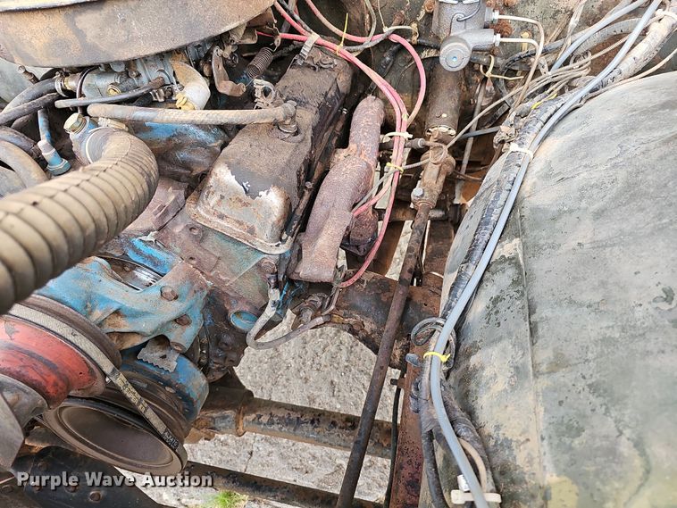 image for item DN8626 1968 Jeep Kaiser  pickup truck