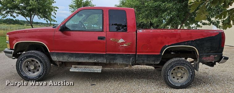 image for item DN8627 1996 Chevrolet K1500  Ext. Cab pickup truck