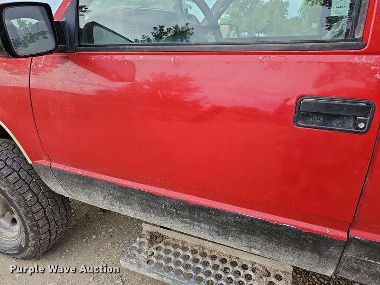 image for item DN8627 1996 Chevrolet K1500  Ext. Cab pickup truck