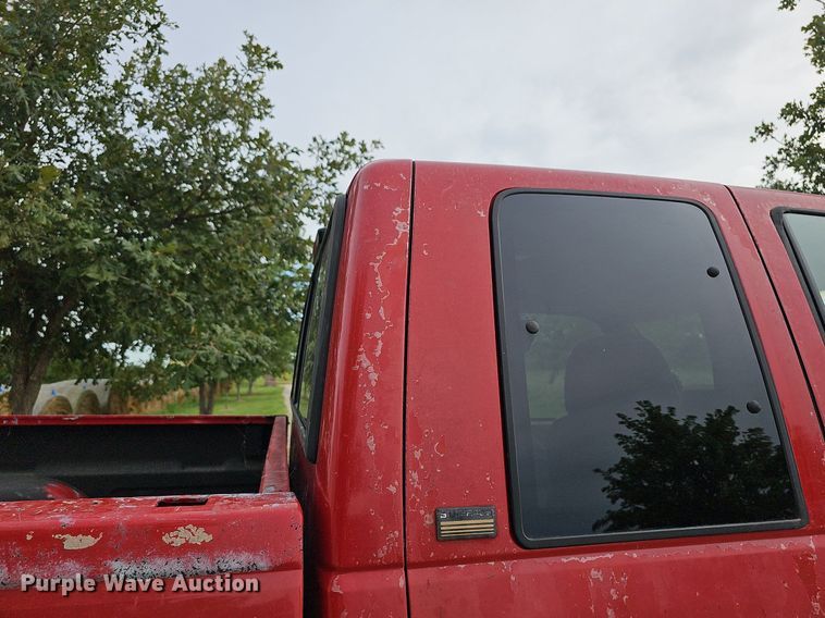 image for item DN8627 1996 Chevrolet K1500  Ext. Cab pickup truck