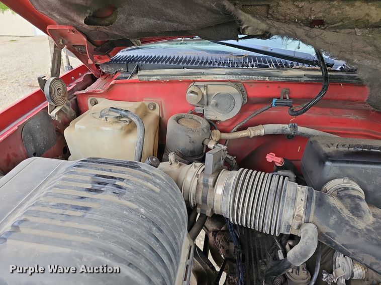 image for item DN8627 1996 Chevrolet K1500  Ext. Cab pickup truck